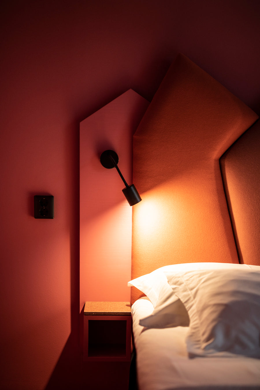 HOTEL FLORA